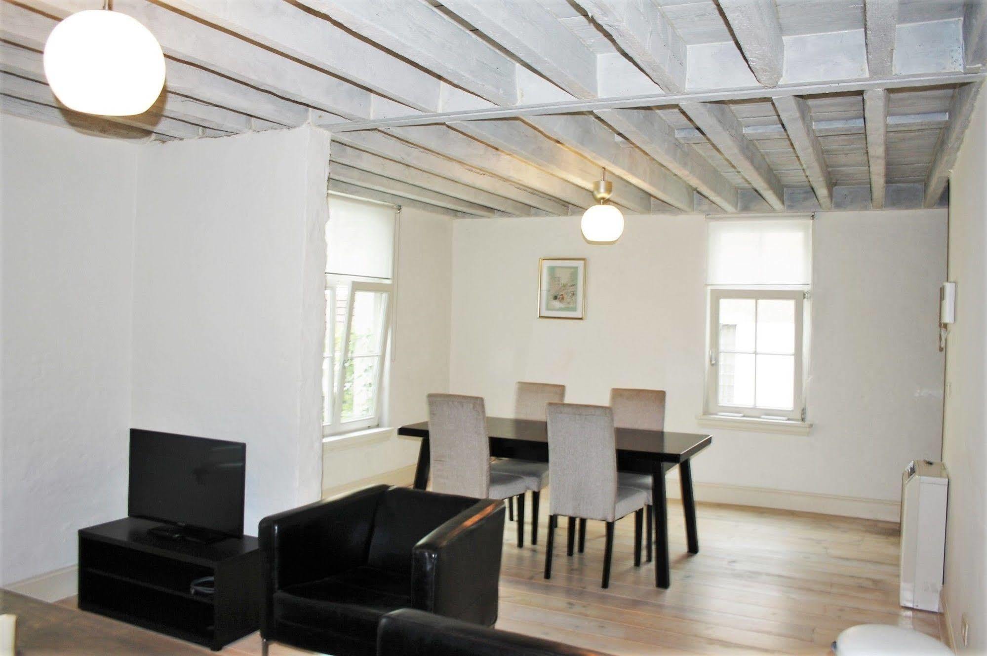 Traditional Modern Centre Appartement *